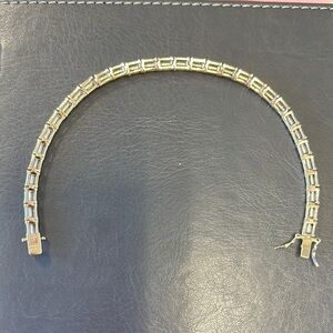 Elegant Gold and Silver Bracelet with sparkly rhinestones